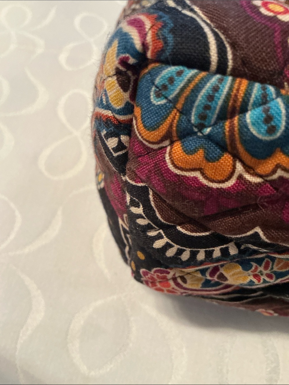 VERA BRADLEY Tote ~Retired Kensington Floral Tote Medium - Picture 6 of 7